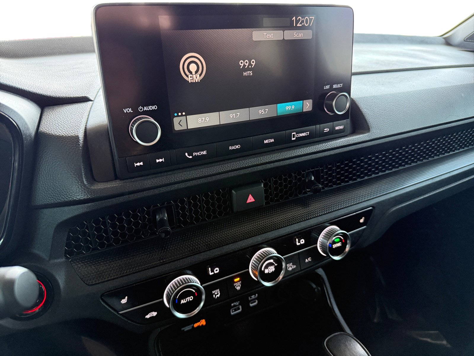 Used 2025 Honda CR-V Sport image 15