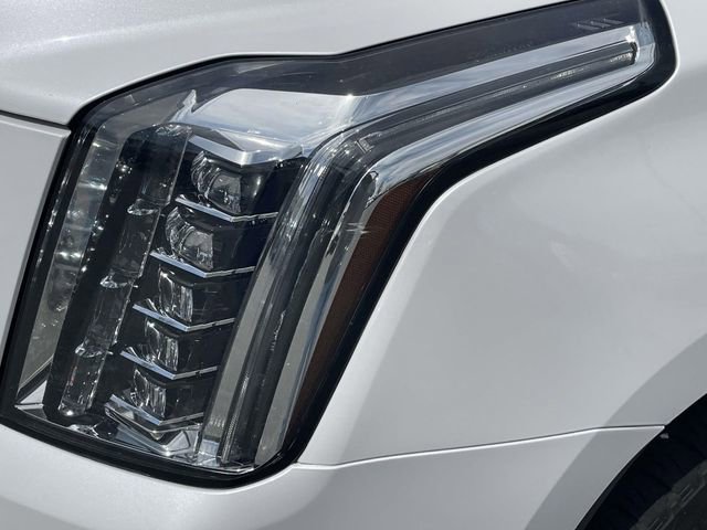 Used 2020 Cadillac Escalade Luxury image 8