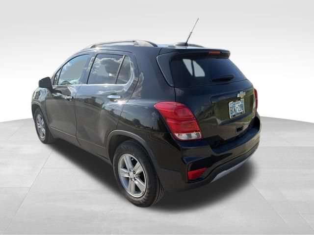 Used 2019 Chevrolet Trax LT w/ LT Convenience Package FWD image 5