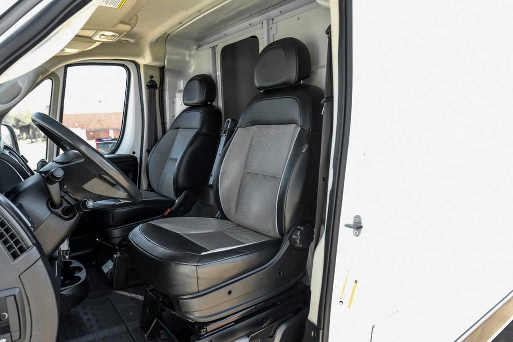 Used 2021 RAM ProMaster 2500 w/ Convenience Group image 30
