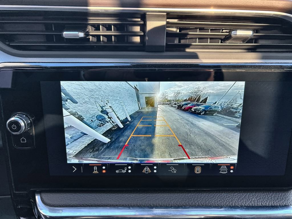 Used 2024 GMC Sierra 2500 Denali AWD/4WD image 17