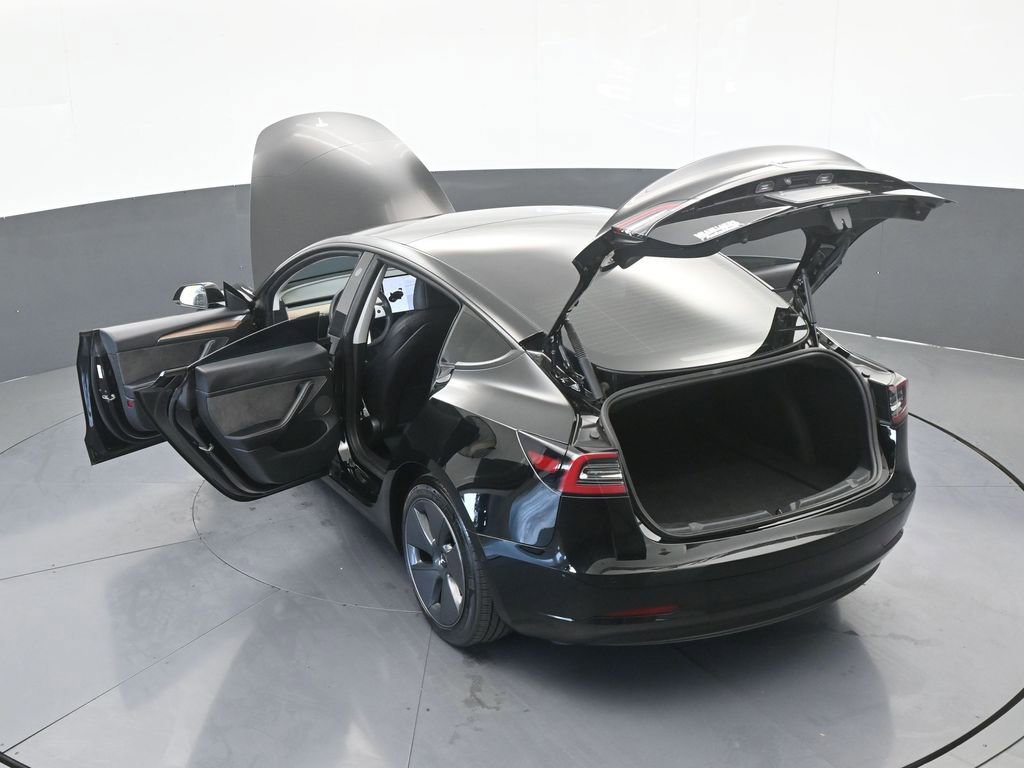 Used 2021 Tesla Model 3 Standard Range Plus image 61