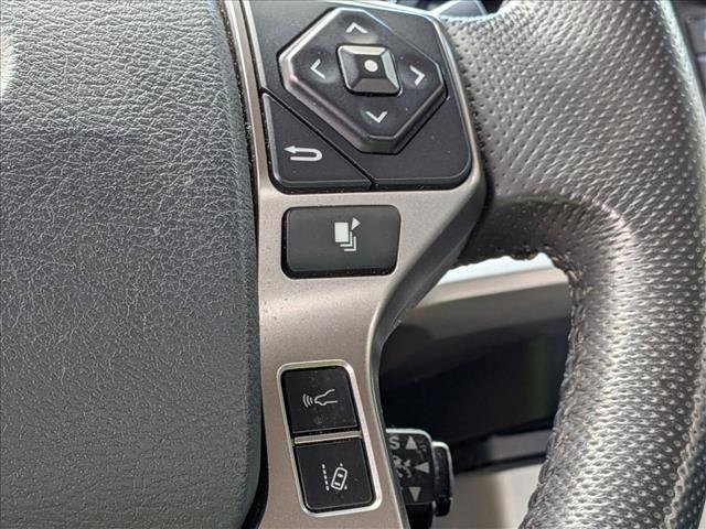 Used 2019 Toyota Tacoma SR5 RWD image 16