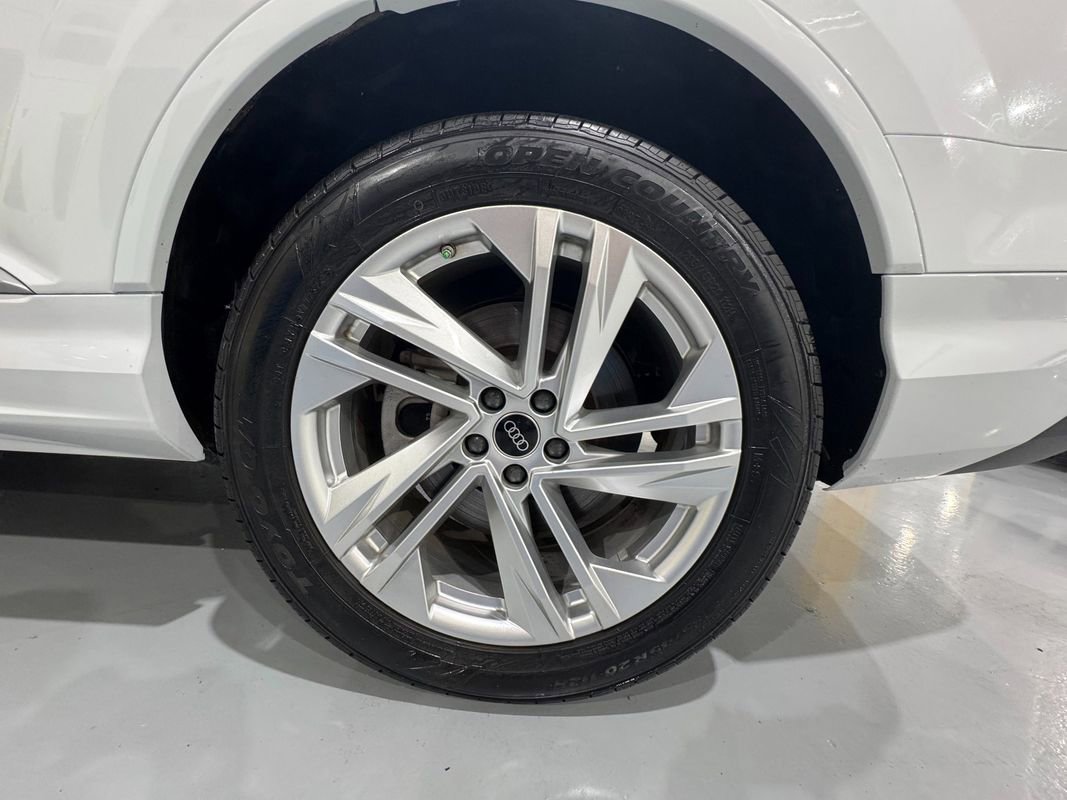 Used 2023 Audi Q7 2.0T Premium w/ Convenience Package image 59