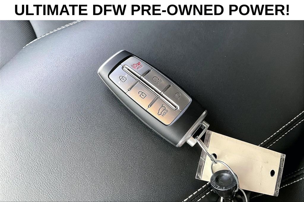 Used 2024 Genesis GV70 2.5T w/ Select Package AWD/4WD image 12