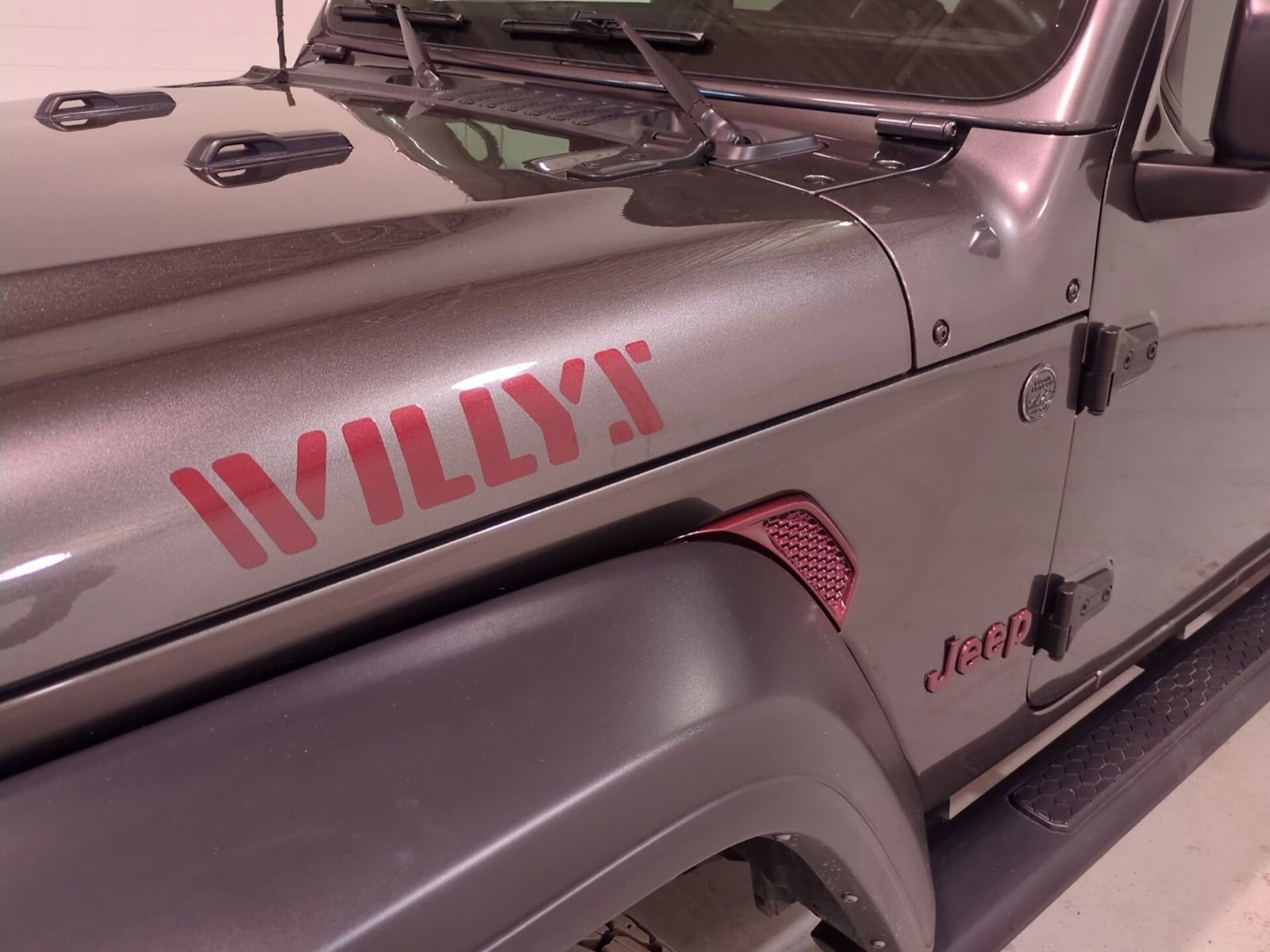 Used 2023 Jeep Wrangler Willys image 10