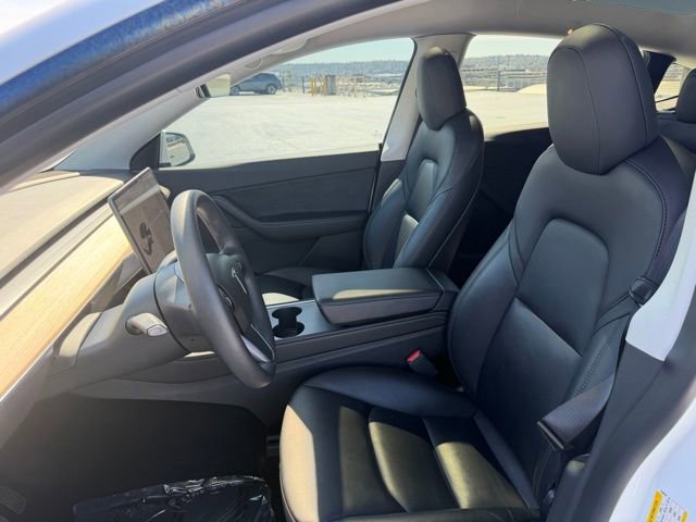 Used 2021 Tesla Model Y Long Range image 10