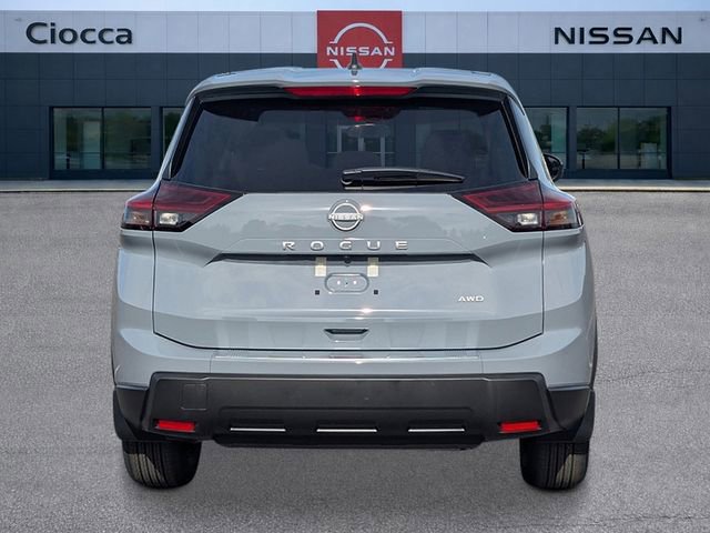 New 2026 Nissan Rogue SV w/ Cold Weather Package AWD/4WD image 4