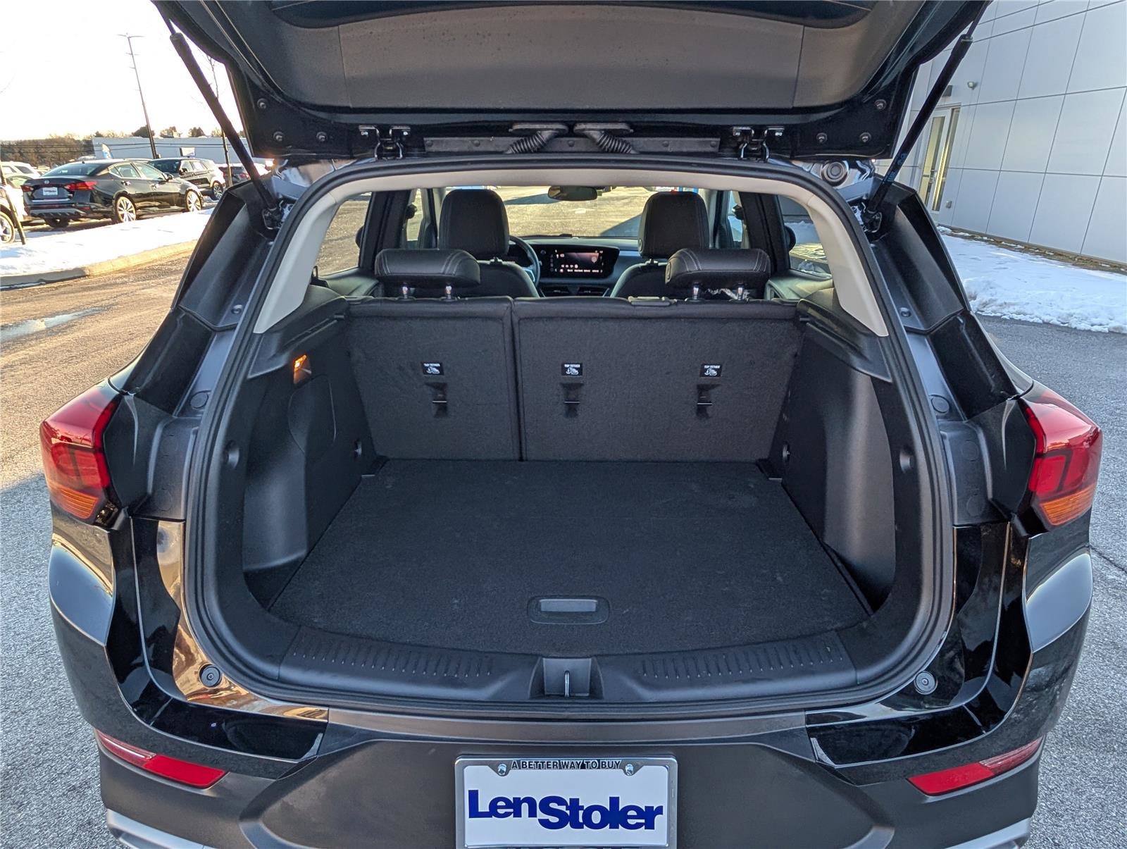 Used 2025 Buick Encore GX Preferred image 12