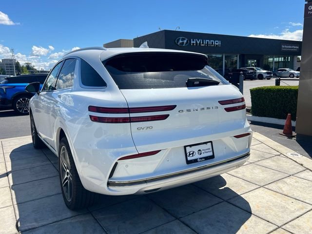 Used 2026 Genesis Electrified GV70 Advanced AWD/4WD image 11
