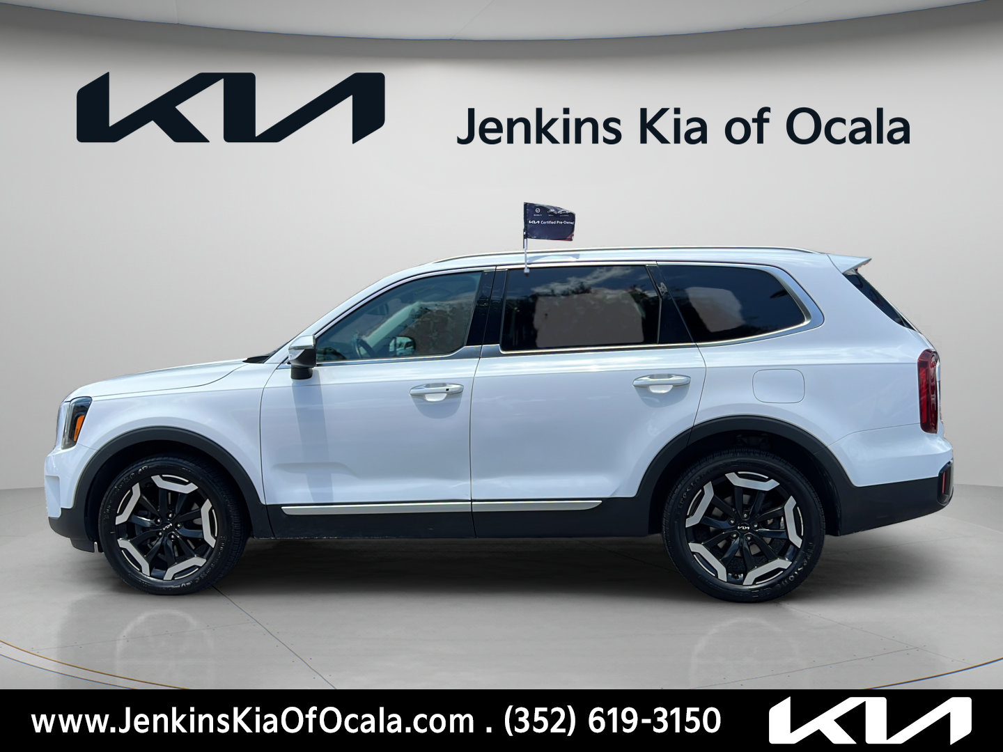 Certified 2023 Kia Telluride S AWD/4WD image 6