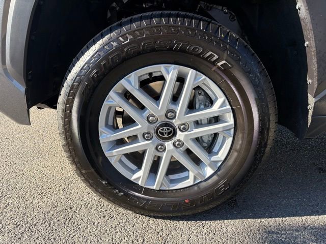Used 2026 Toyota Tundra SR5 image 9