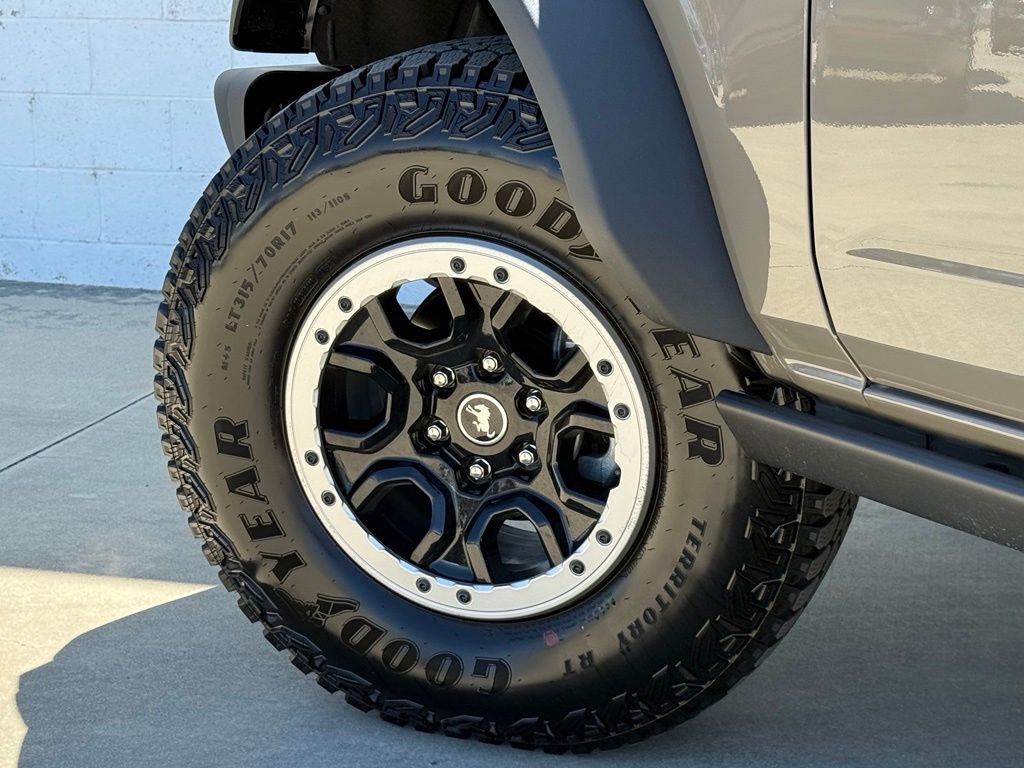 New 2026 Ford Bronco Badlands w/ Sasquatch Package AWD/4WD image 16