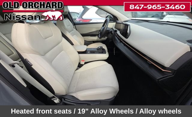 Used 2024 Nissan Ariya AWD image 7