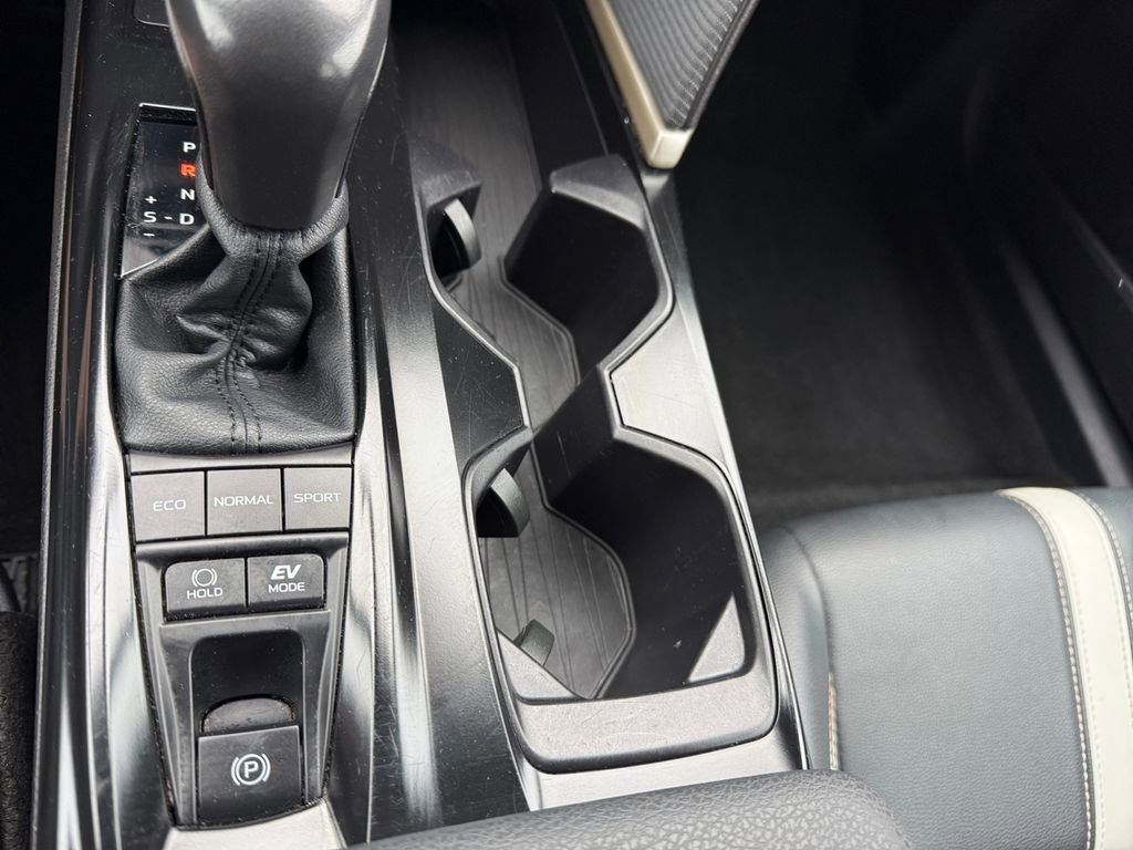 Certified 2025 Toyota Camry SE image 36