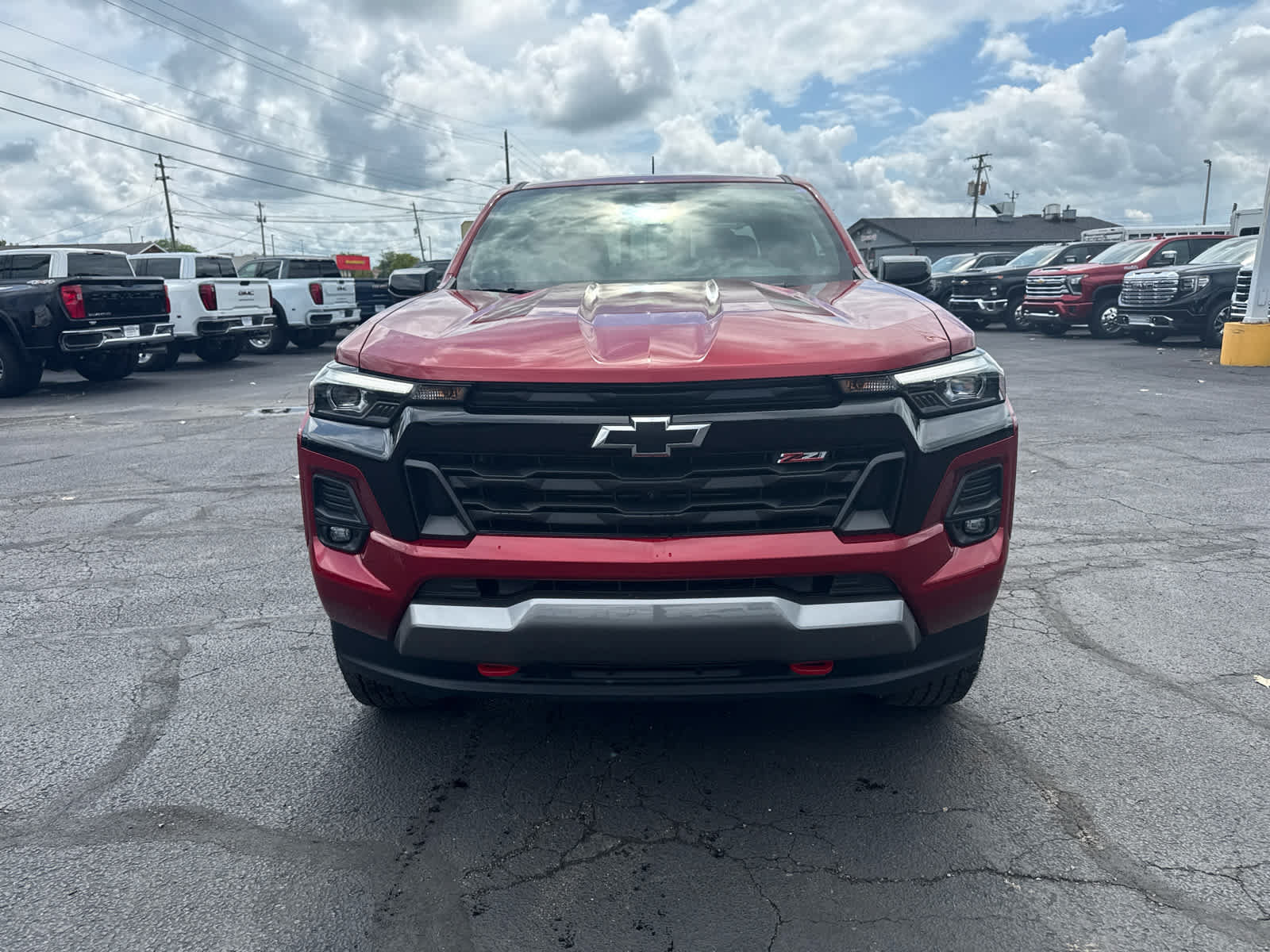Certified 2025 Chevrolet Colorado Z71 w/ Technology Package AWD/4WD image 8