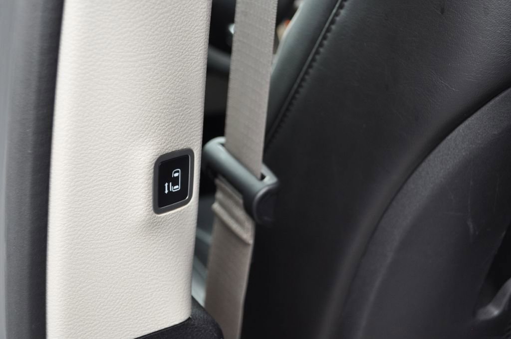 Used 2022 Chrysler Pacifica Limited image 18