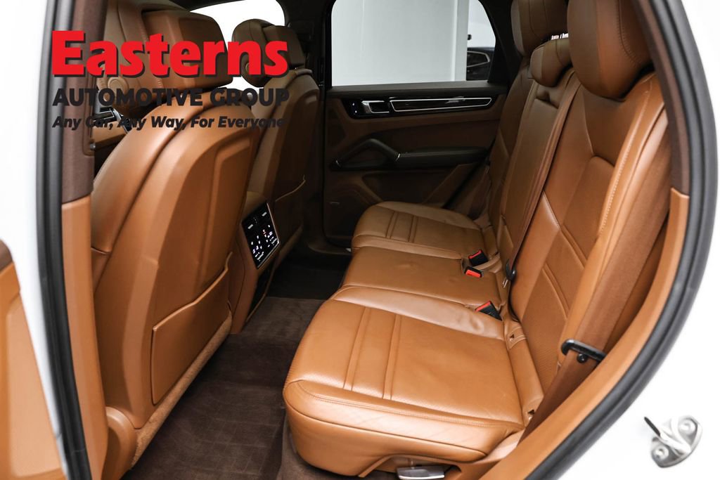 Used 2019 Porsche Cayenne E-Hybrid AWD/4WD image 21
