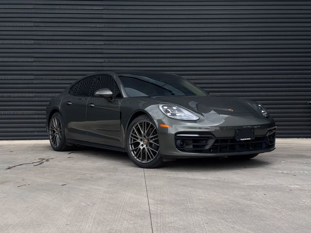 Certified 2023 Porsche Panamera Platinum Edition image 9
