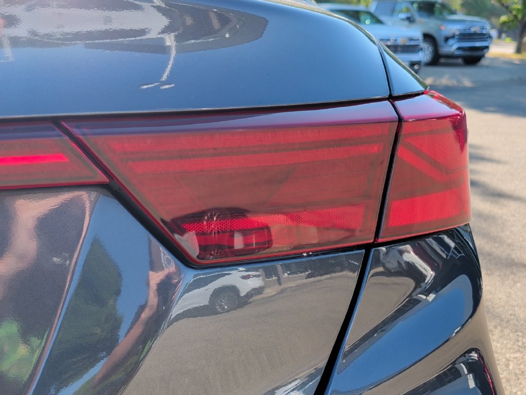 Used 2024 Kia Forte LXS FWD image 43
