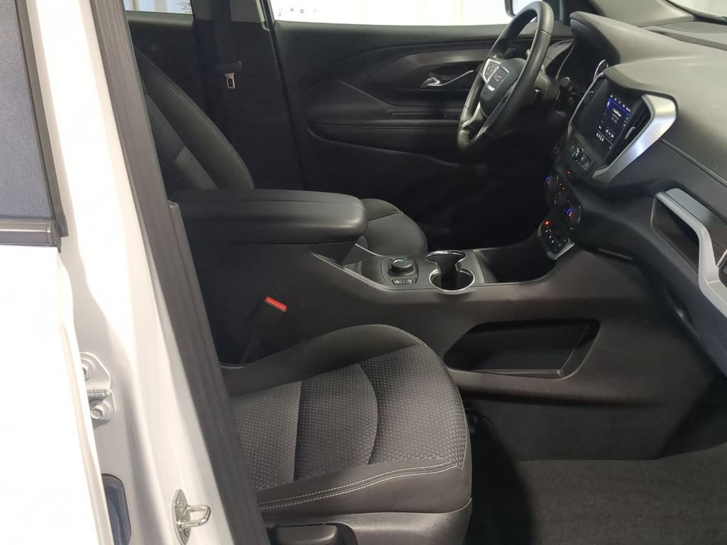 Used 2023 GMC Terrain SLE w/ Driver Convenience Package FWD image 27