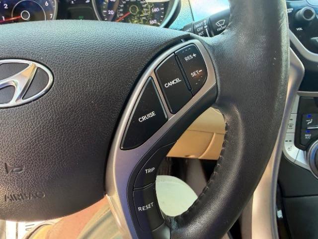 Used 2013 Hyundai Elantra Limited FWD image 21
