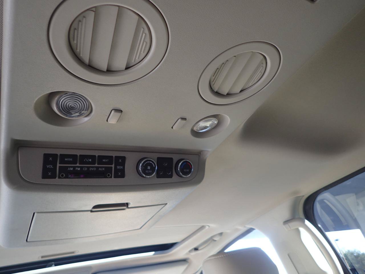 Used 2009 INFINITI QX56 4WD image 12
