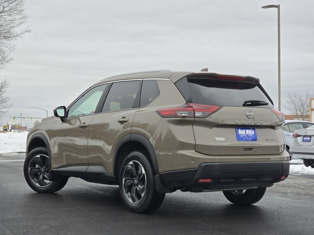 Certified 2024 Nissan Rogue SV w/ SV Premium Package image 12