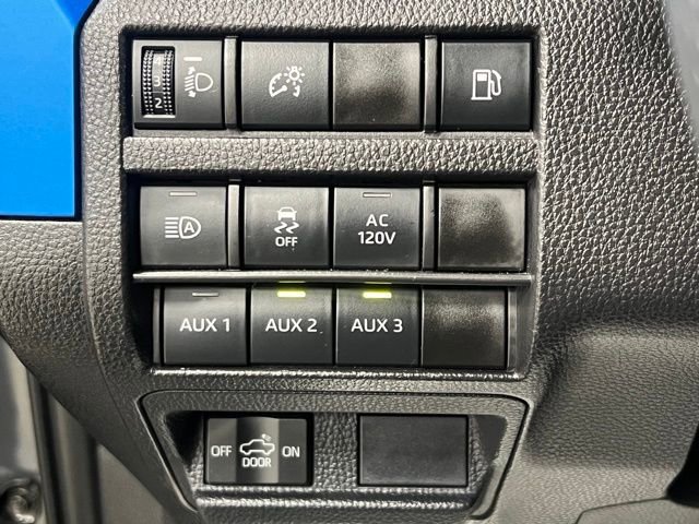 Used 2025 Toyota Tacoma TRD Off-Road w/ TRD Off Road Upgrade Package image 32