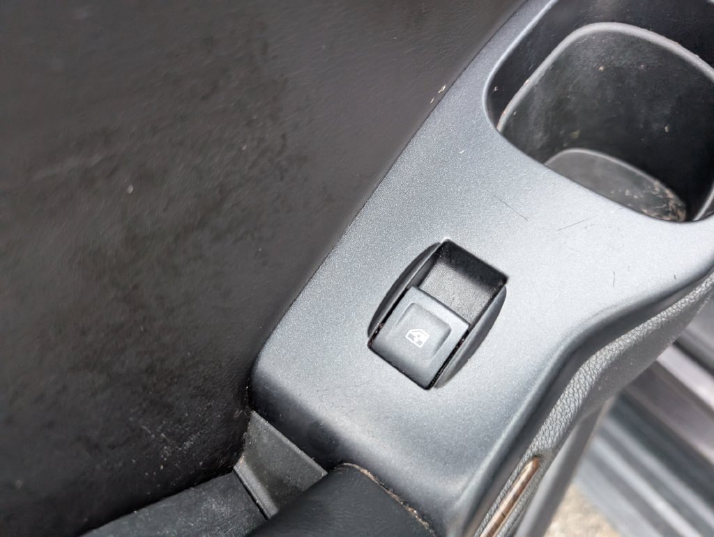 Used 2018 Chevrolet Tahoe LT AWD/4WD image 15