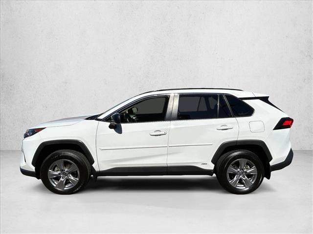 Used 2022 Toyota RAV4 LE w/ Protection Package (TMS) AWD/4WD image 9