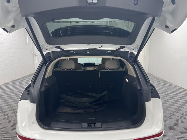 Certified 2023 Lincoln Corsair AWD w/ Equipment Group 101A image 8