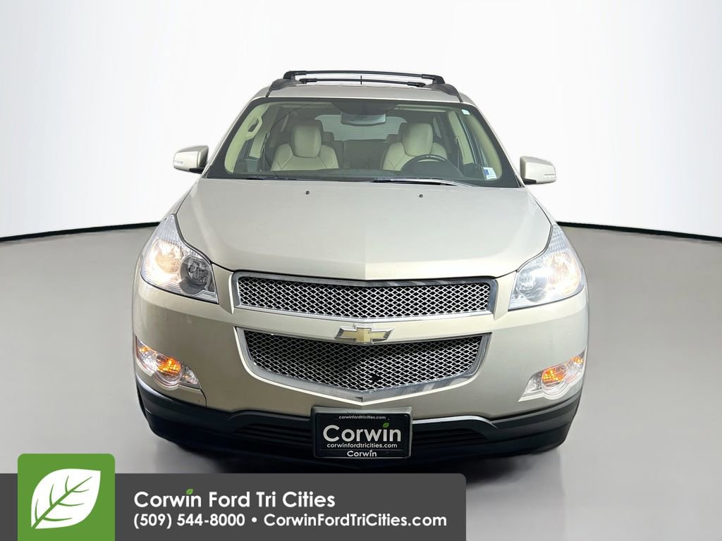 Used 2011 Chevrolet Traverse LTZ image 4