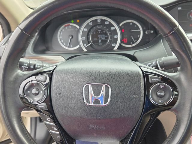 Used 2017 Honda Accord EX-L image 21