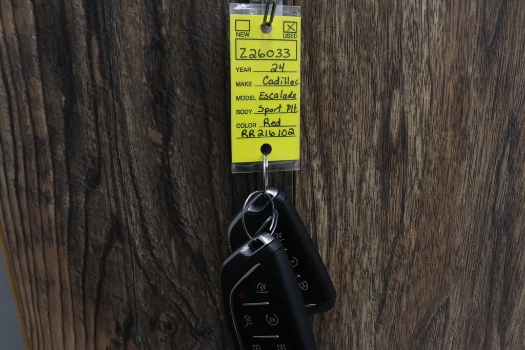 Used 2024 Cadillac Escalade ESV Sport Platinum w/ LPO, ONYX Package image 40