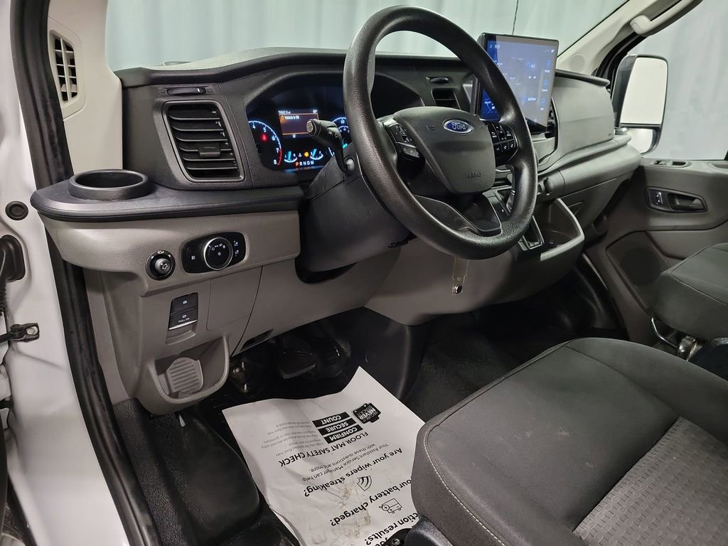 Used 2023 Ford Transit 250 Low Roof AWD image 16