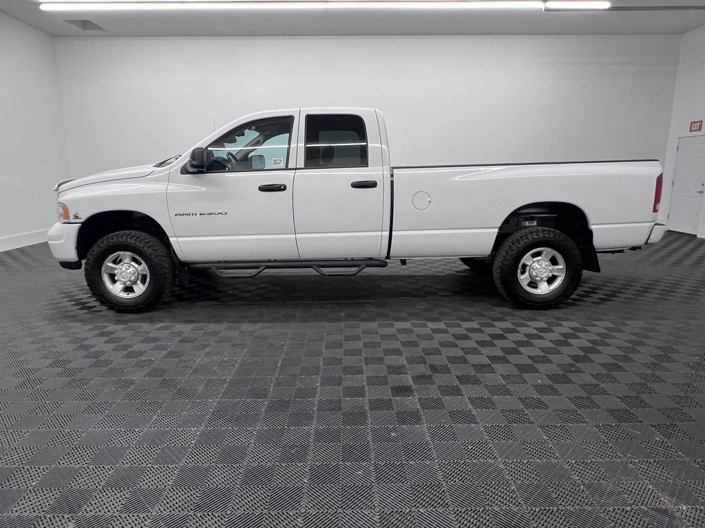 Used 2003 Dodge Ram 2500 Truck ST AWD/4WD image 2