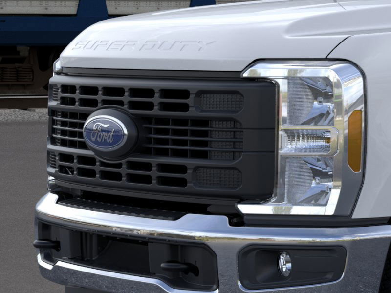 New 2026 Ford F350 XL w/ XL Chrome Package image 13