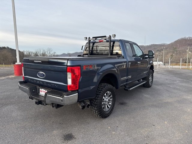 Used 2017 Ford F250 XLT w/ XLT Premium Package image 8
