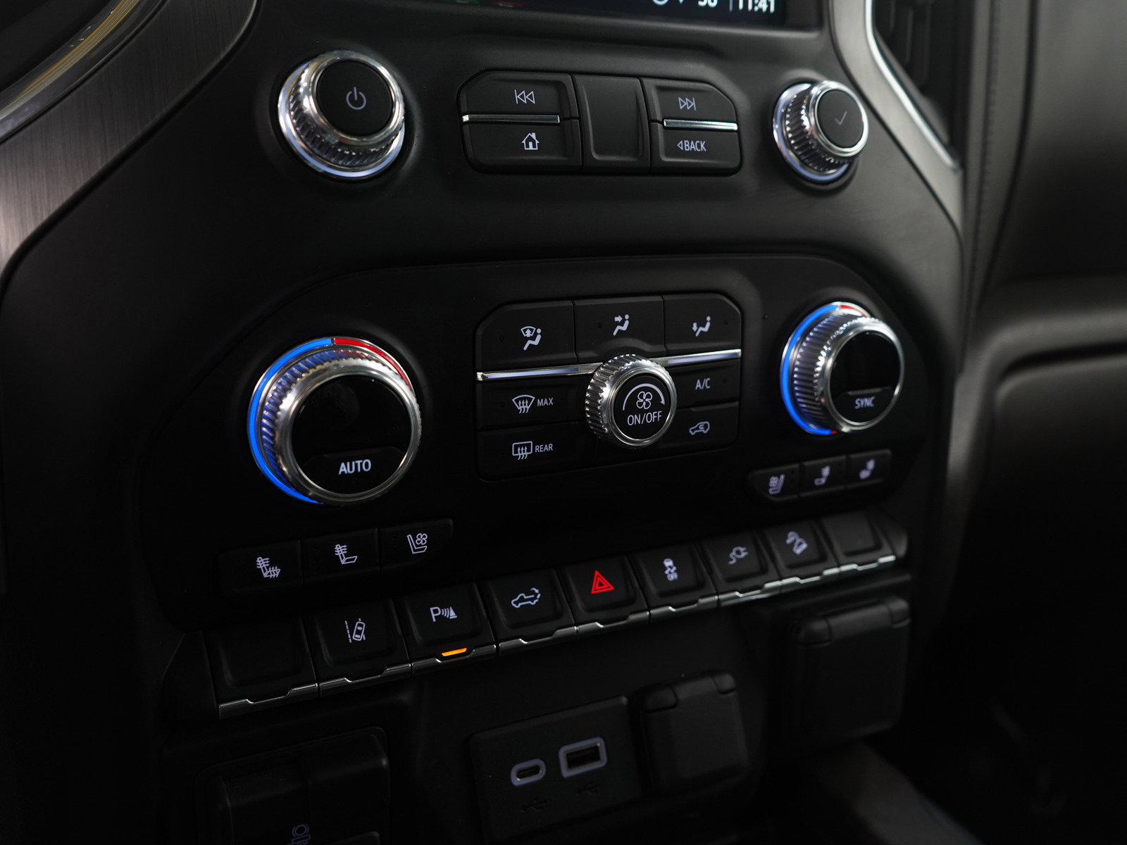 Used 2021 GMC Sierra 2500 Denali w/ Denali Ultimate Package image 16