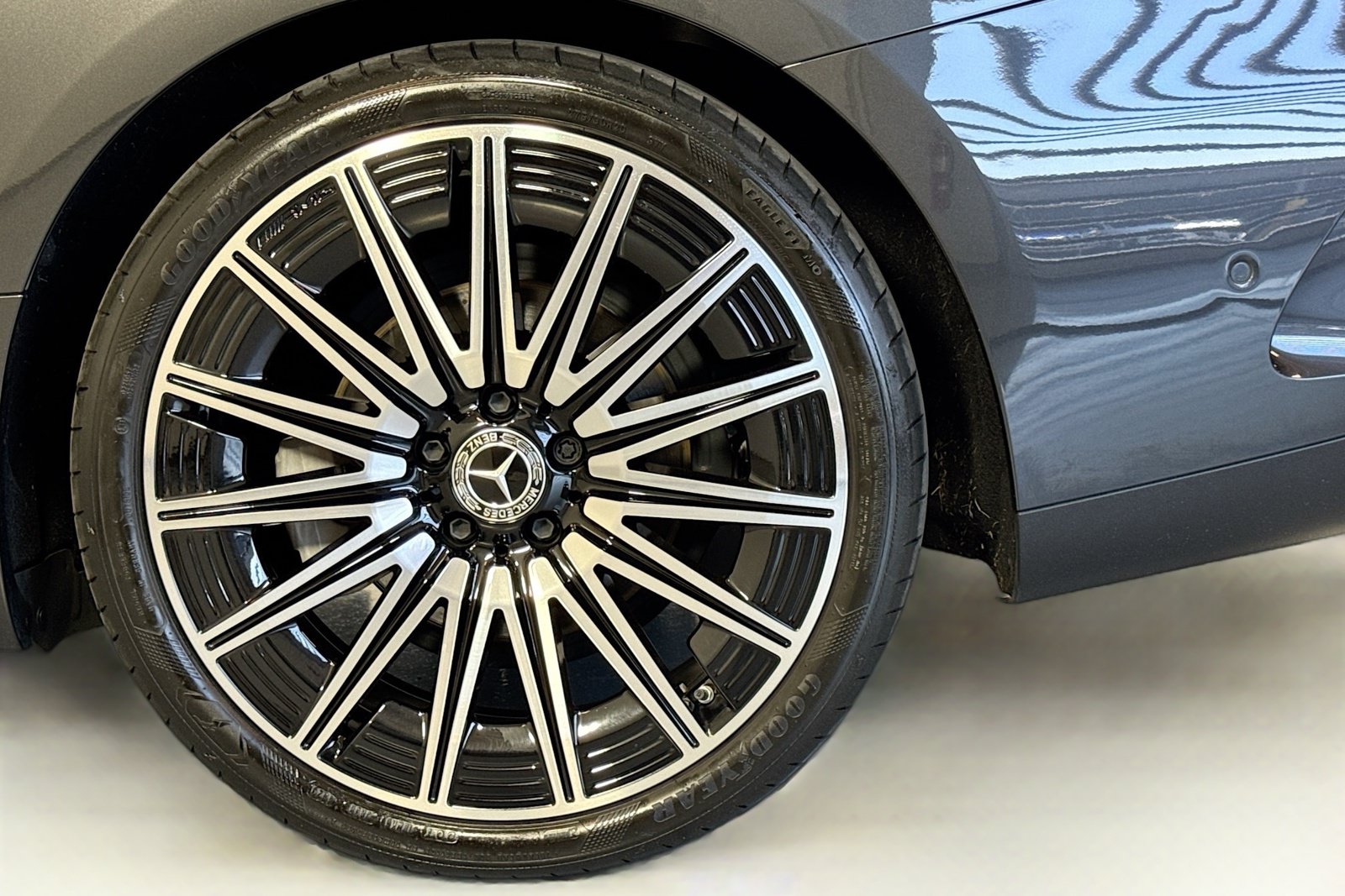 Used 2024 Mercedes-Benz CLE 300 4MATIC Coupe w/ AMG Line image 24
