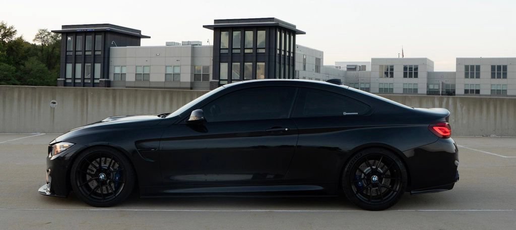 Used 2020 BMW M4 Coupe w/ Competition Package RWD image 15