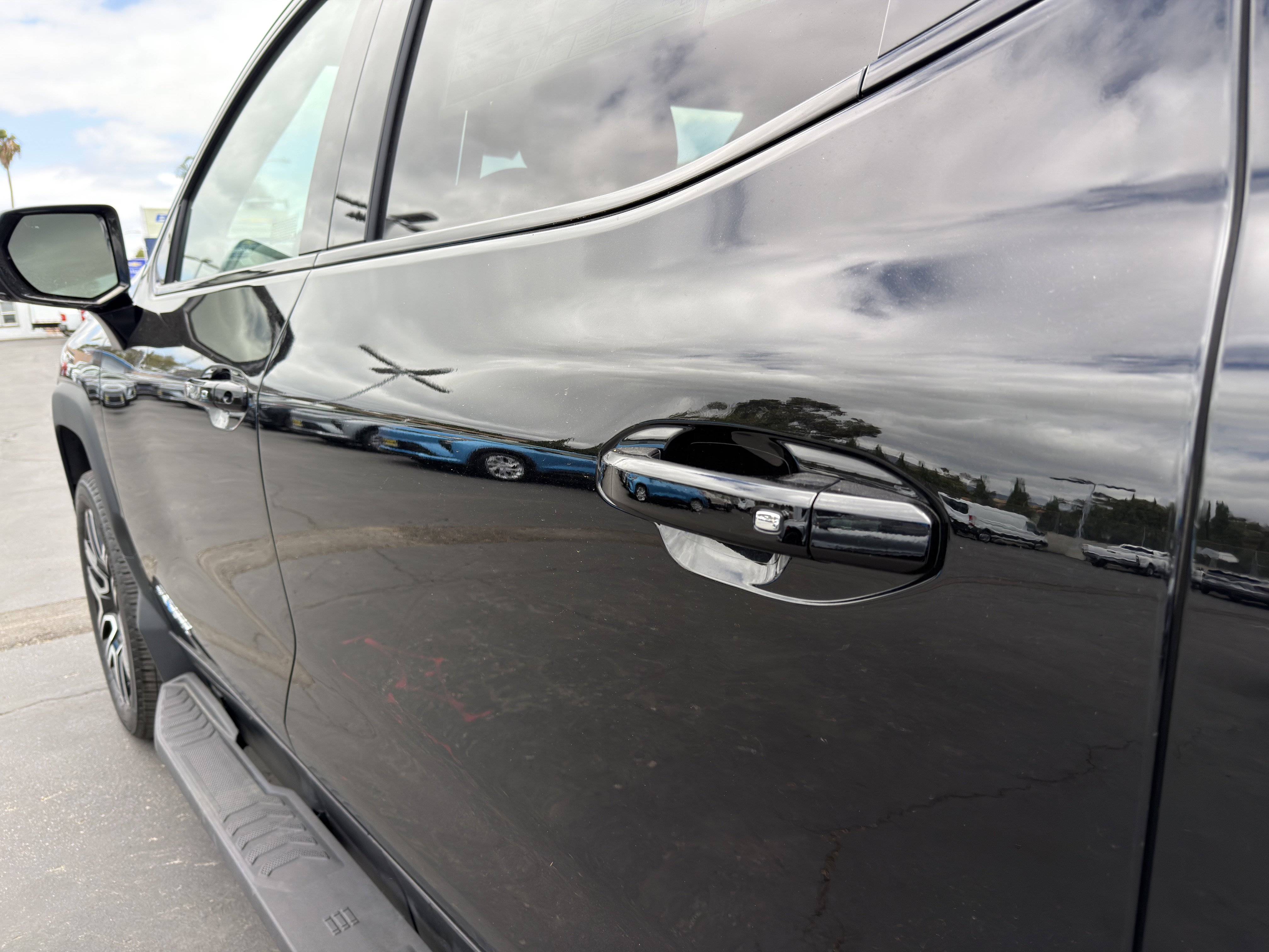 New 2026 Chevrolet Silverado EV LT AWD/4WD image 43