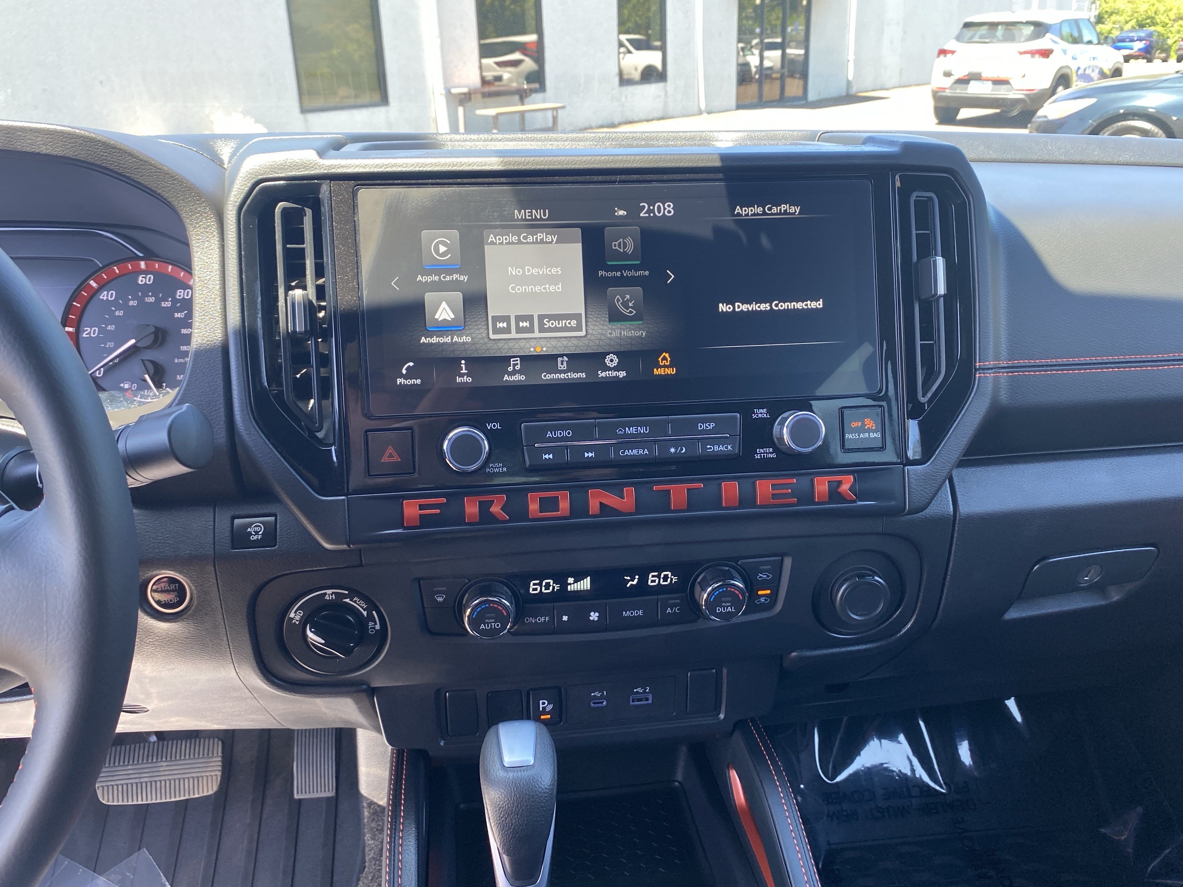 Used 2025 Nissan Frontier PRO-4X AWD/4WD image 21