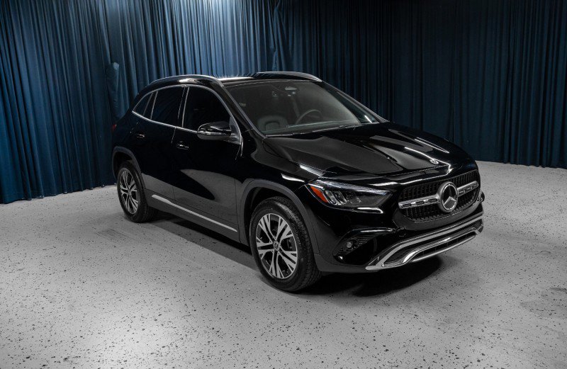 New 2025 Mercedes-Benz GLA 250 image 3