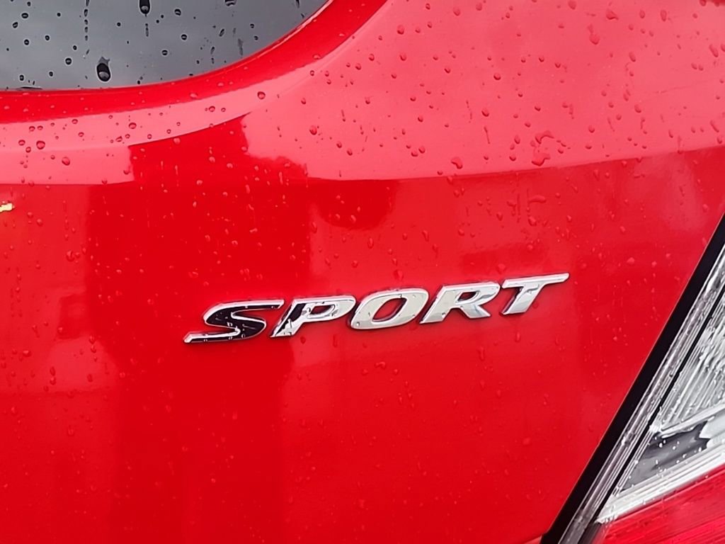 Used 2018 Honda Civic Sport image 7