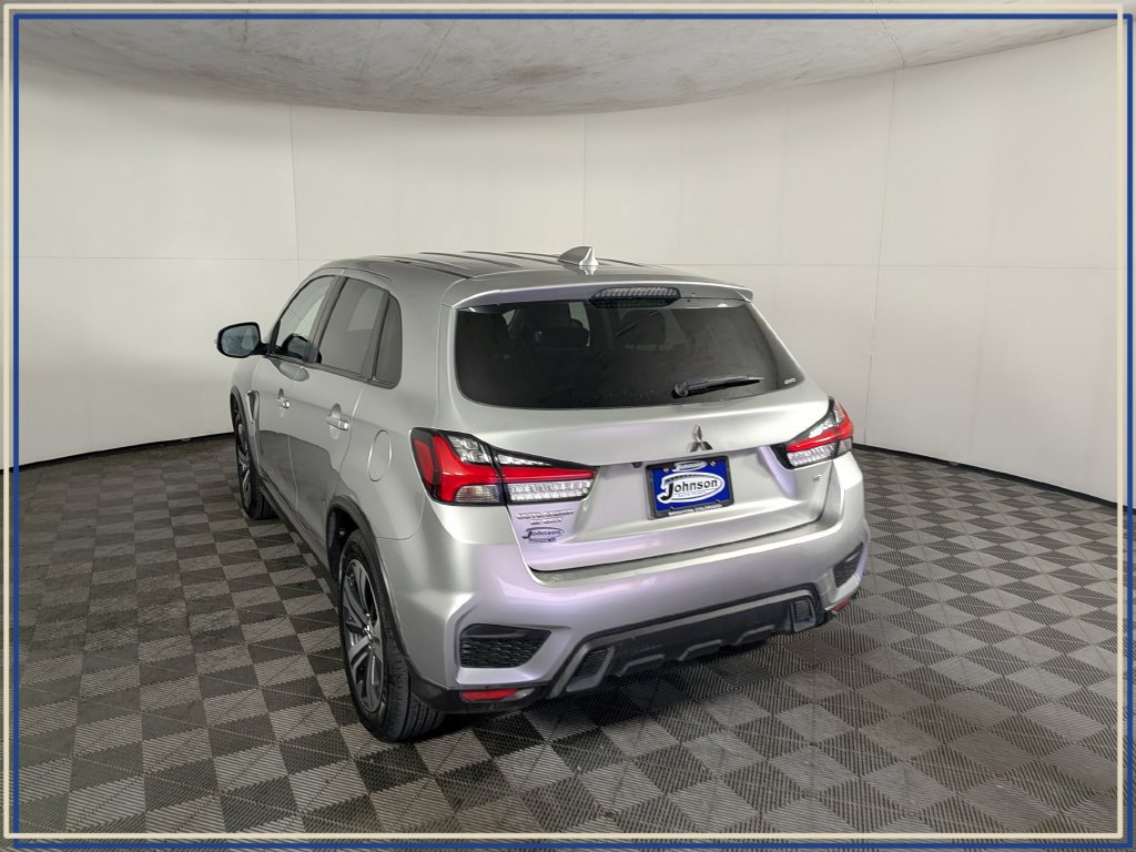 Used 2022 Mitsubishi Outlander Sport SE AWD/4WD image 4