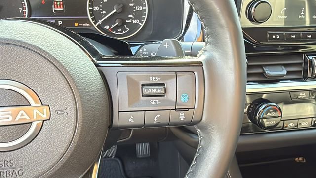 Used 2024 Nissan Pathfinder SL image 24