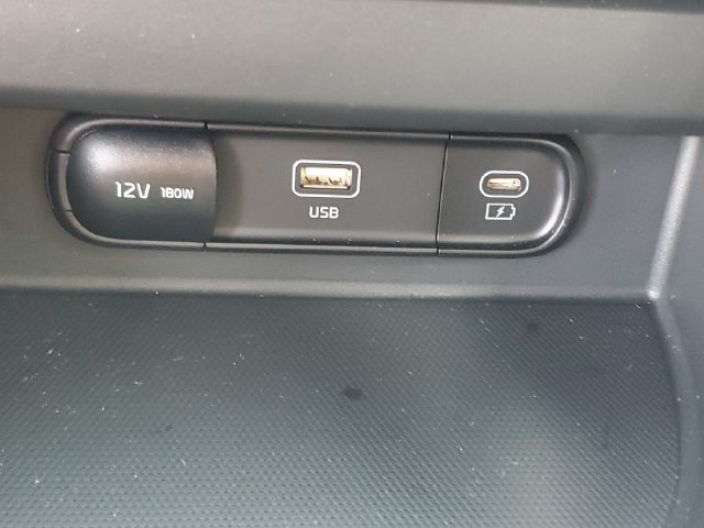 Certified 2024 Kia Seltos X-Line AWD/4WD image 30