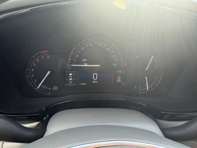 Used 2019 Cadillac XT5 Premium Luxury AWD/4WD image 25